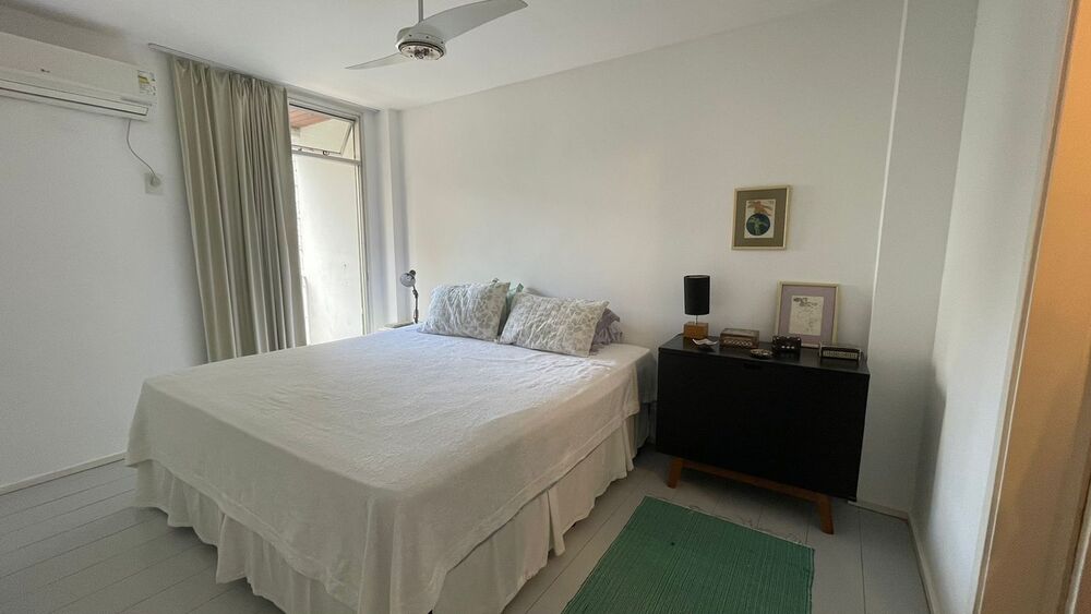Apartamento à venda com 3 quartos, 110m² - Foto 4