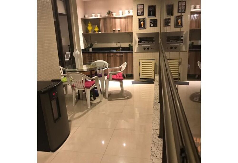 Apartamento à venda com 4 quartos, 150m² - Foto 3