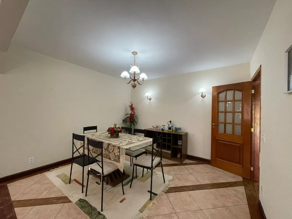 Casa, 4 quartos, 300 m² - Foto 11