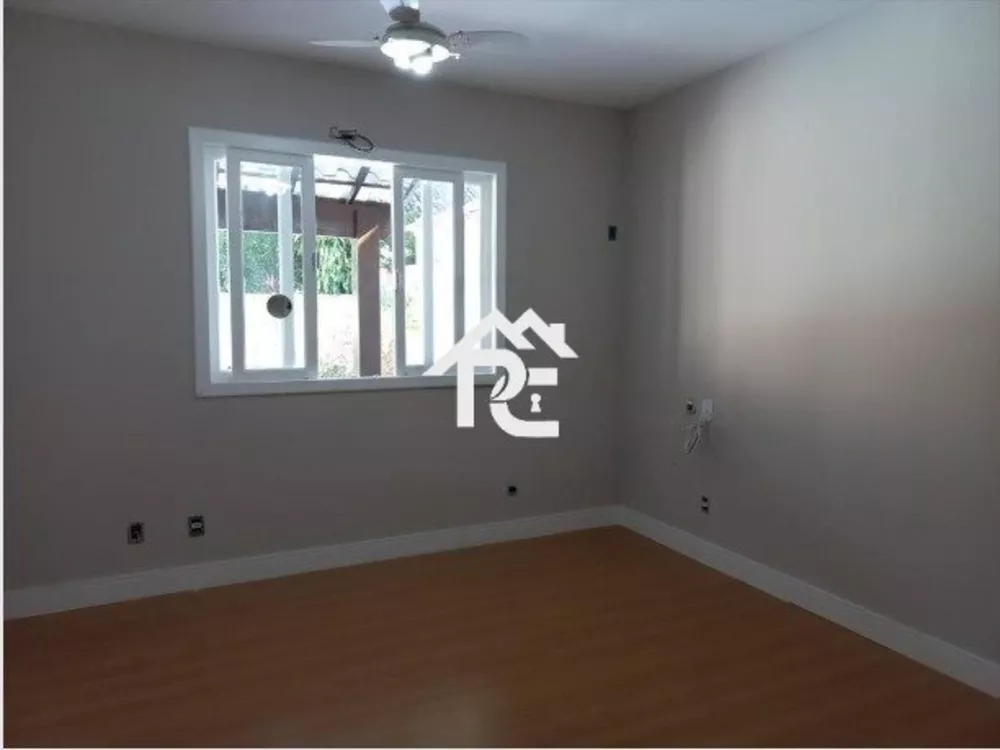 Casa, 3 quartos, 250 m² - Foto 17