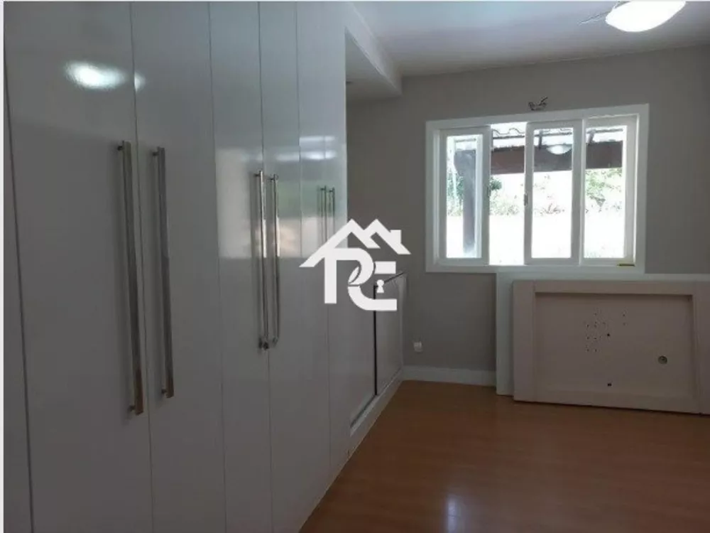 Casa, 3 quartos, 250 m² - Foto 11