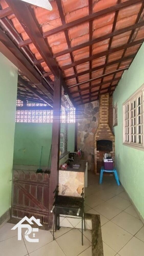 Casa à venda com 3 quartos, 120m² - Foto 4