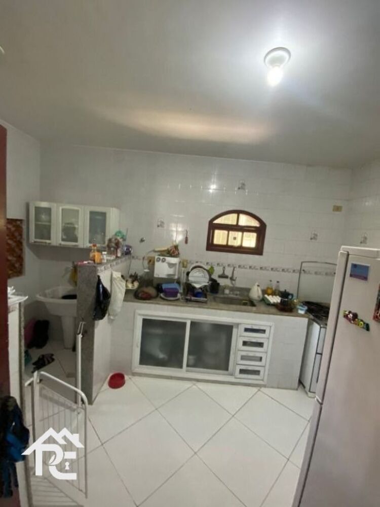 Casa à venda com 3 quartos, 120m² - Foto 3
