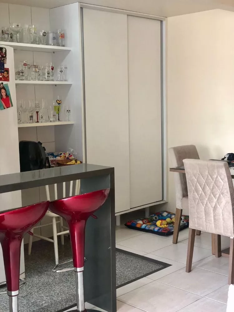 Apartamento à venda com 2 quartos, 80m² - Foto 6