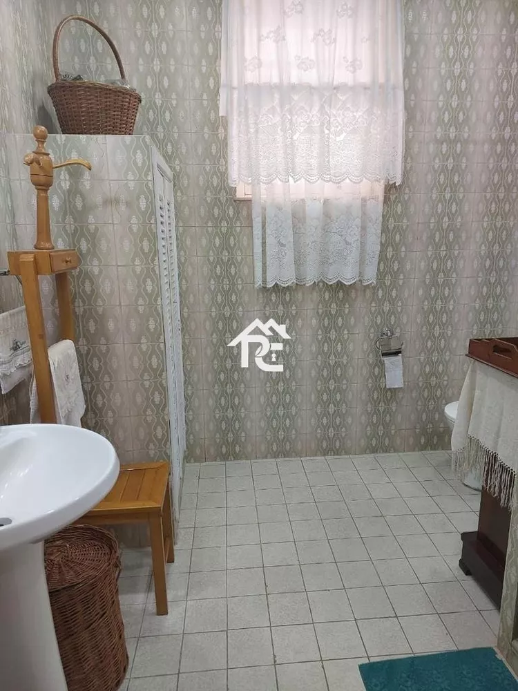 Casa, 4 quartos, 180 m² - Foto 4