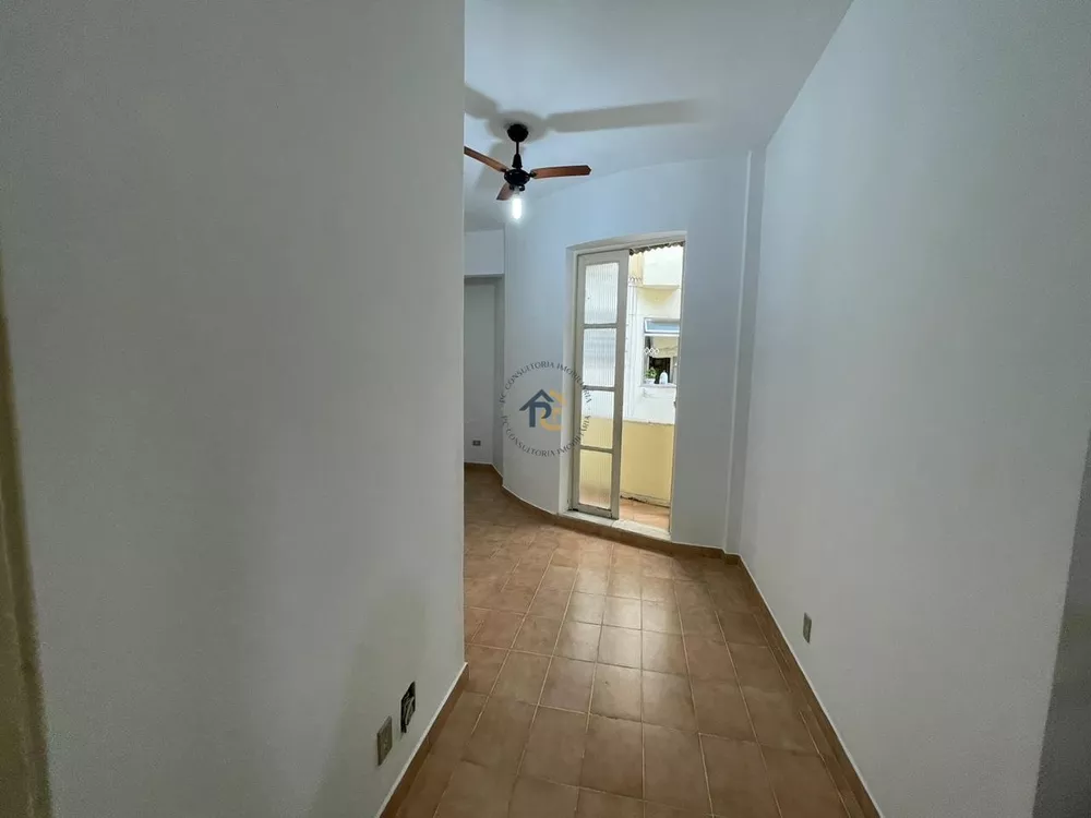 Apartamento à venda com 1 quarto, 40m² - Foto 2