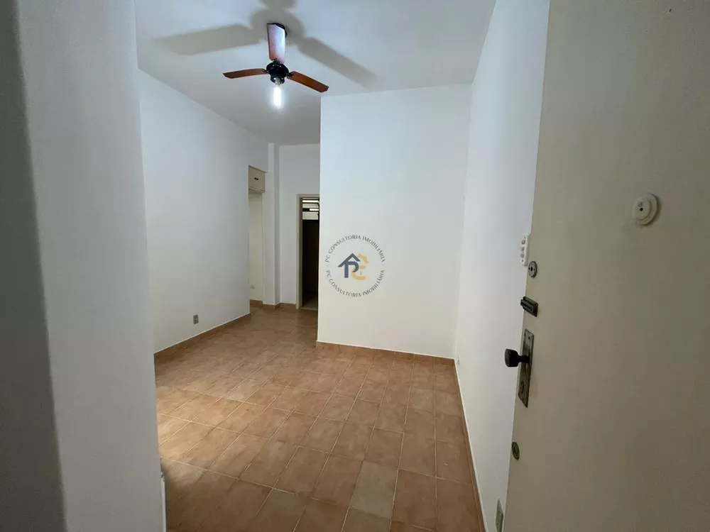 Apartamento à venda com 1 quarto, 40m² - Foto 1