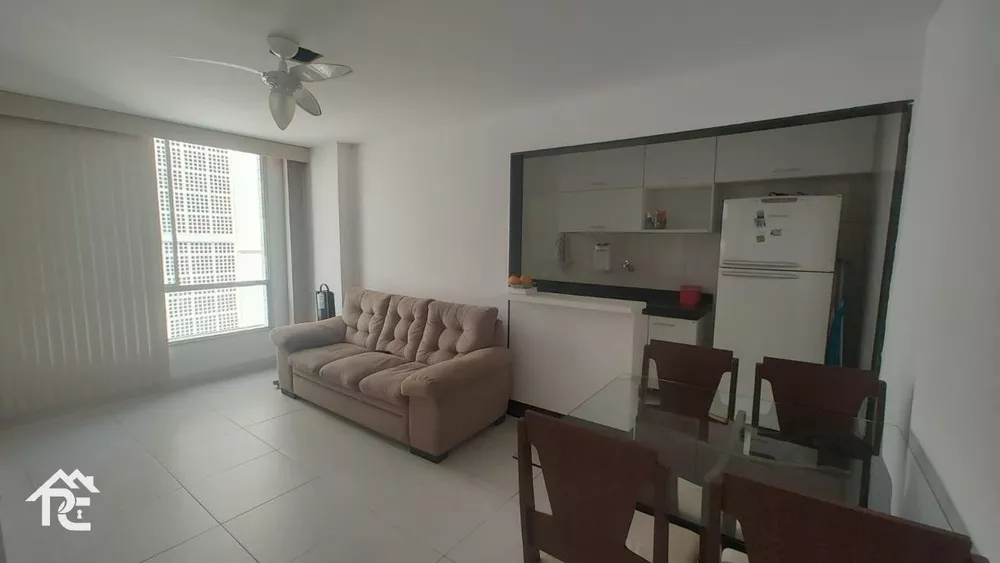 Apartamento à venda com 1 quarto, 55m² - Foto 2