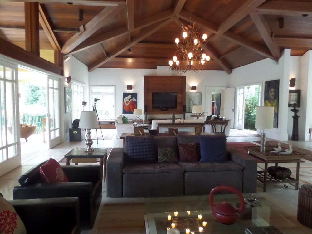 Casa de Condomínio à venda com 5 quartos, 1200m² - Foto 4