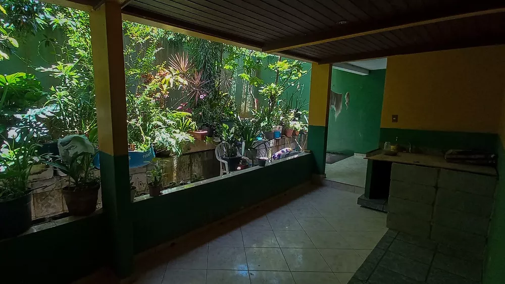 Casa, 4 quartos, 300 m² - Foto 31