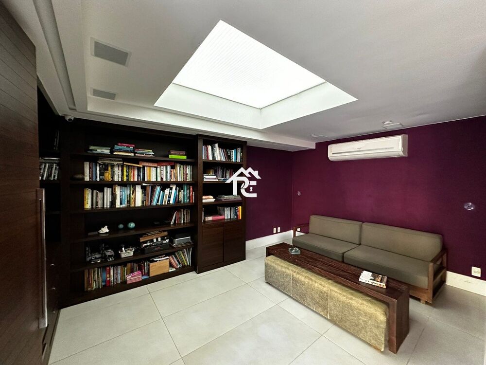 Cobertura à venda com 2 quartos, 170m² - Foto 2