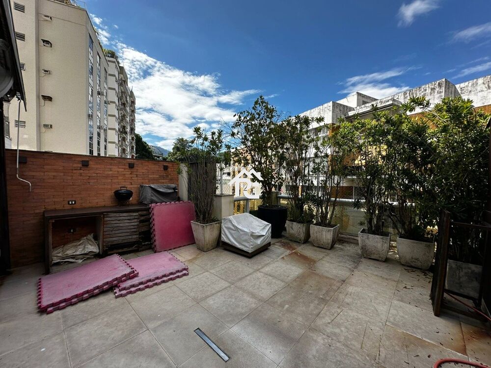 Cobertura à venda com 2 quartos, 170m² - Foto 12