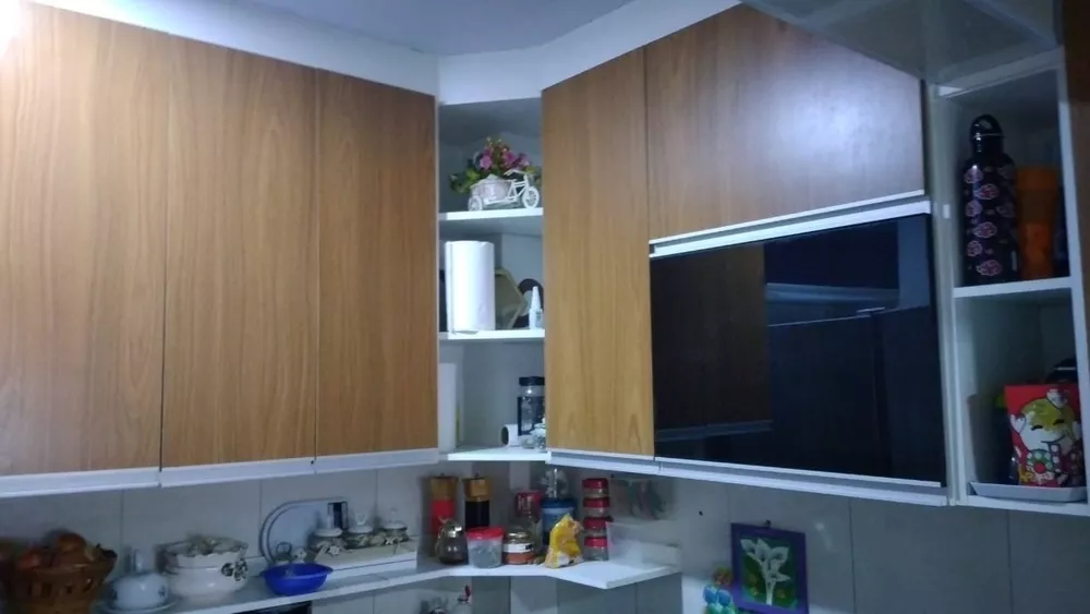 Casa, 3 quartos, 256 m² - Foto 1