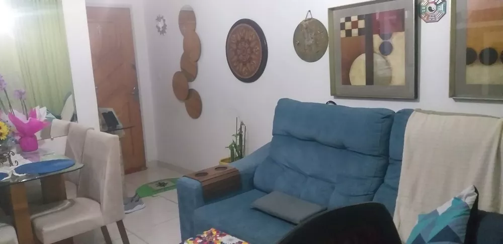 Apartamento à venda com 2 quartos, 70m² - Foto 1