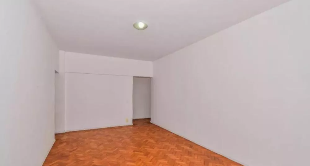 Apartamento à venda com 2 quartos, 100m² - Foto 2