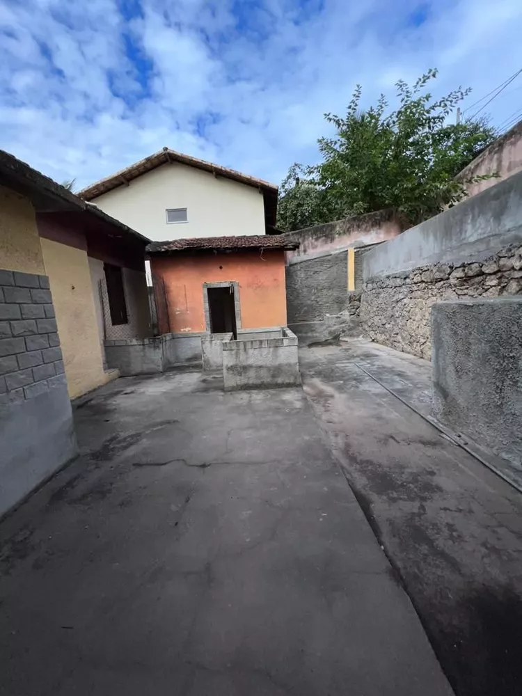 Casa, 3 quartos, 250 m² - Foto 11