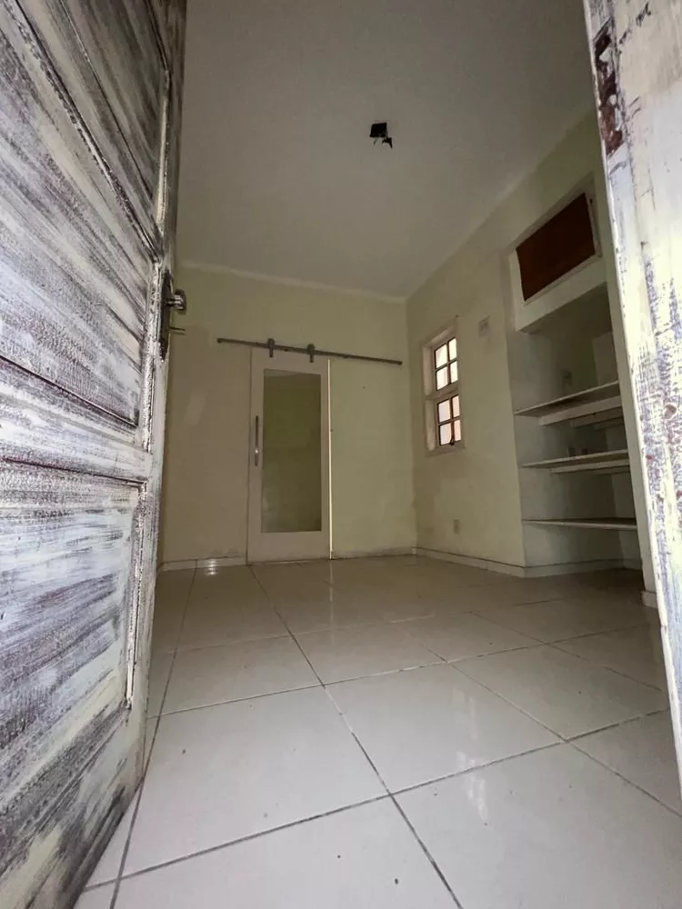 Casa, 3 quartos, 250 m² - Foto 16