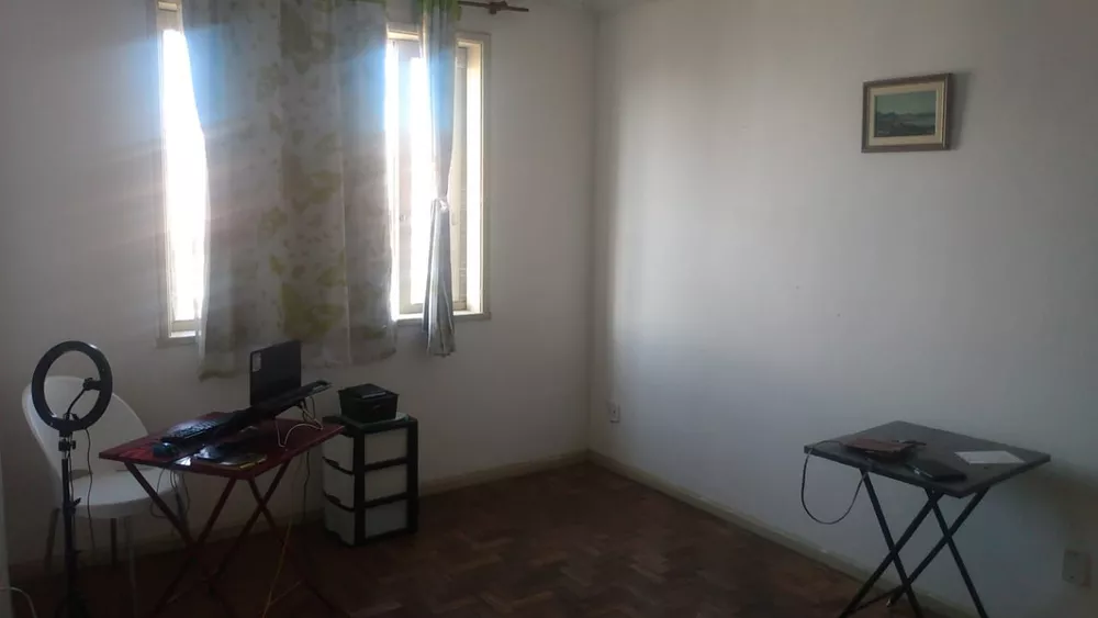 Apartamento à venda com 2 quartos, 80m² - Foto 3