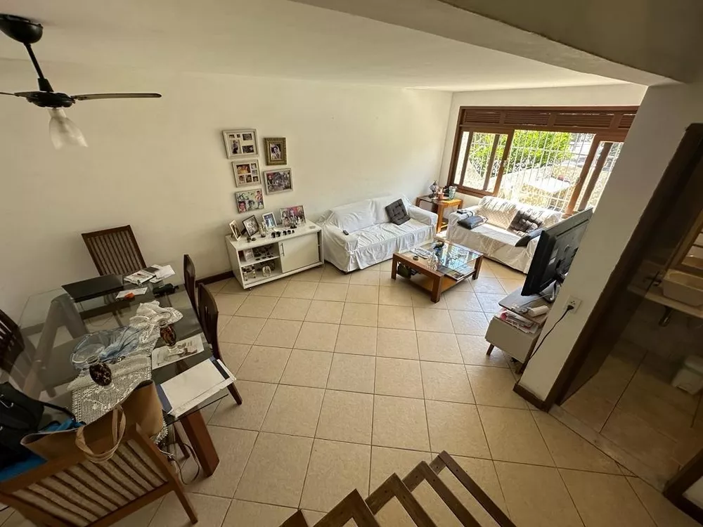 Casa à venda com 3 quartos, 180m² - Foto 3