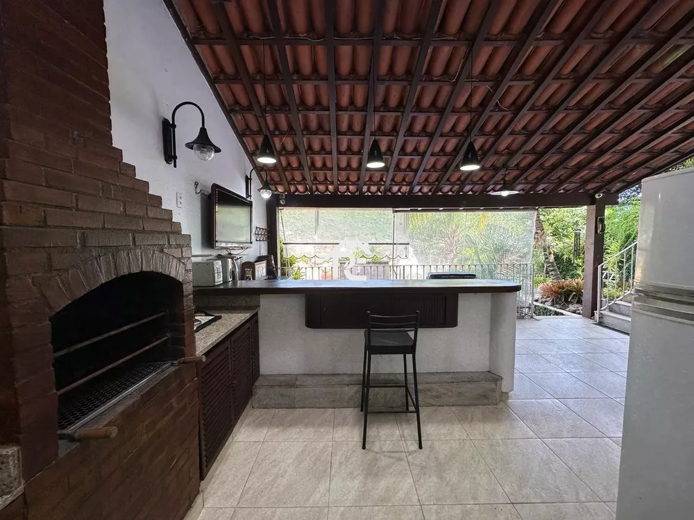 Casa, 4 quartos, 380 m² - Foto 31