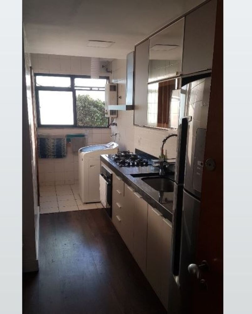 Apartamento à venda com 3 quartos, 105m² - Foto 4