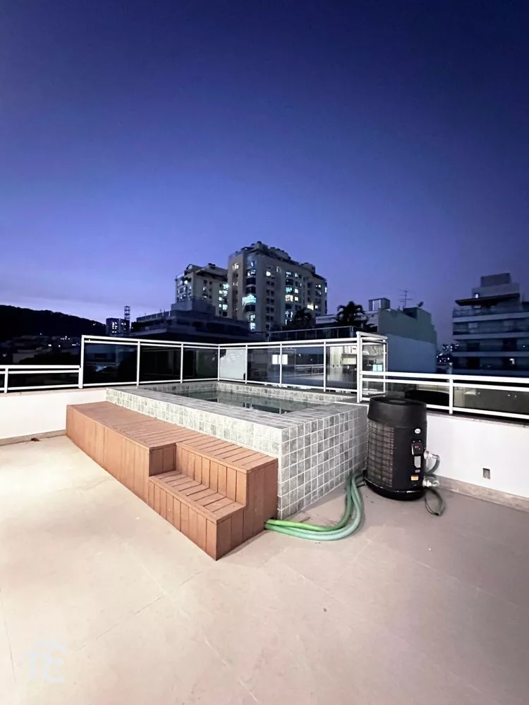 Cobertura, 4 quartos, 320 m² - Foto 3