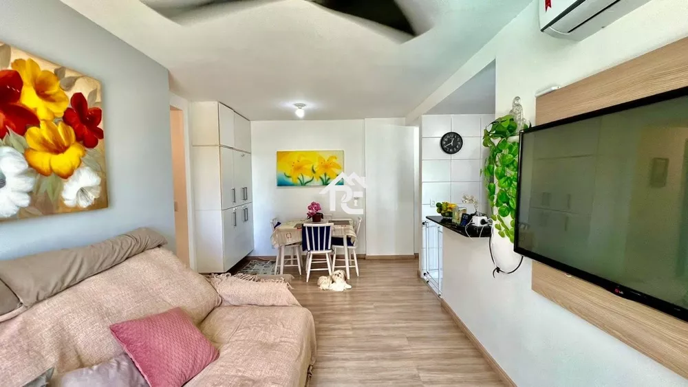 Apartamento à venda com 2 quartos, 60m² - Foto 4