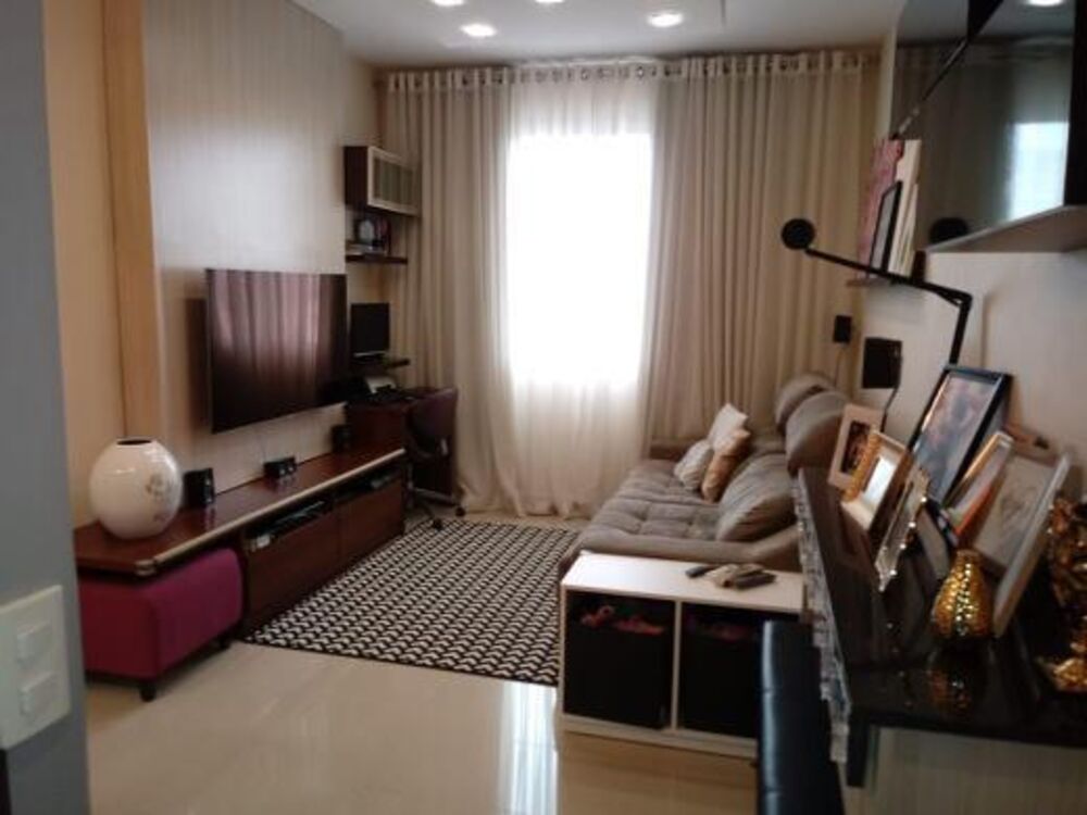 Casa à venda com 2 quartos, 65m² - Foto 2