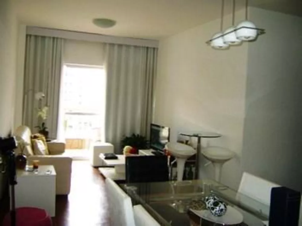 Apartamento à venda com 3 quartos, 102m² - Foto 1