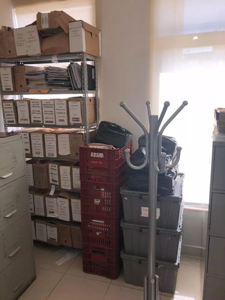 Sala-Conjunto, 600 m² - Foto 1