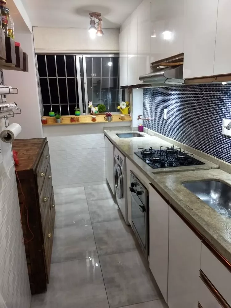 Apartamento à venda com 2 quartos, 55m² - Foto 16