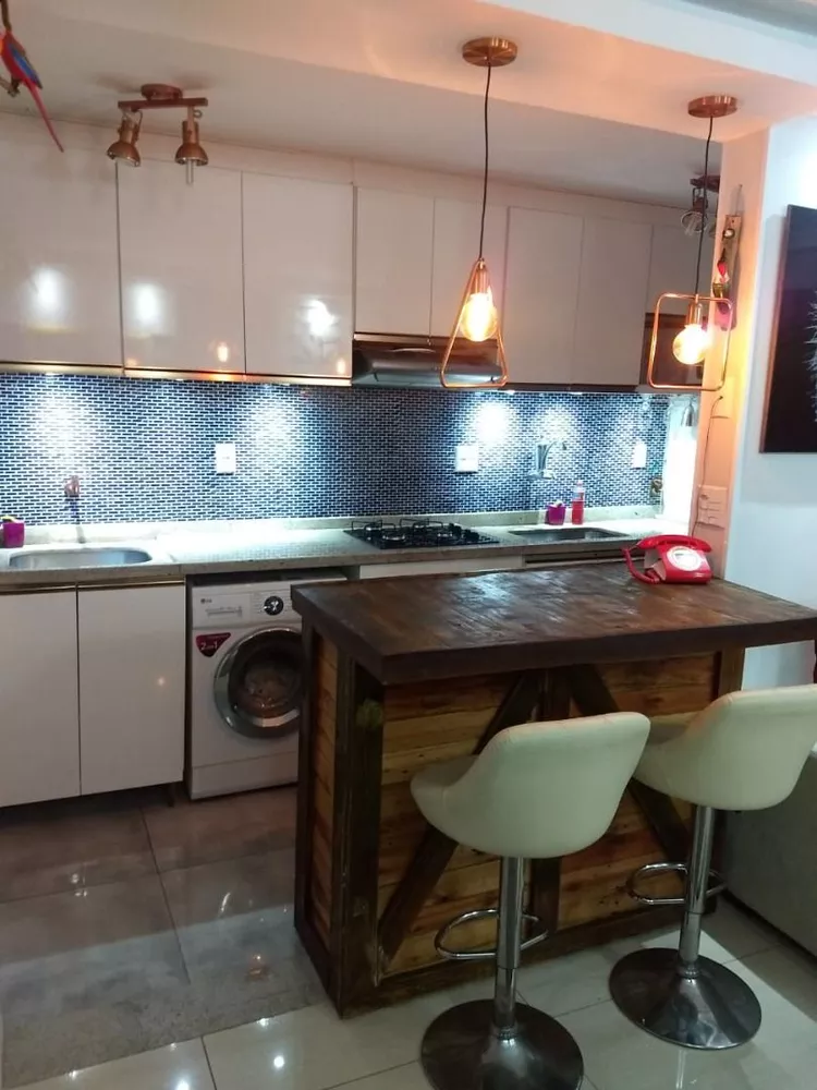 Apartamento à venda com 2 quartos, 55m² - Foto 8