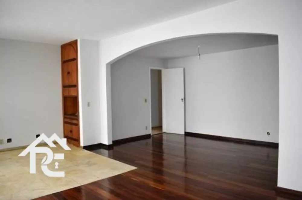 Apartamento à venda com 4 quartos, 148m² - Foto 1