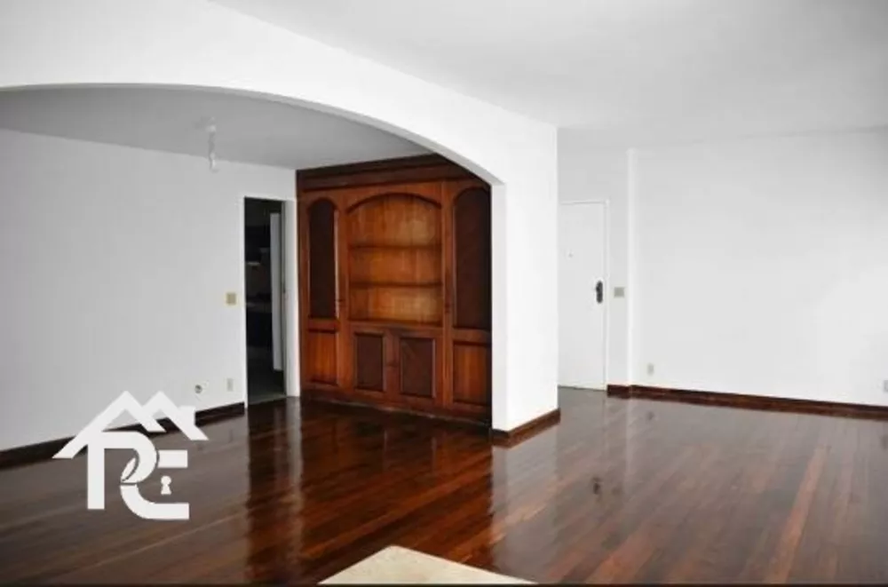 Apartamento à venda com 4 quartos, 148m² - Foto 2