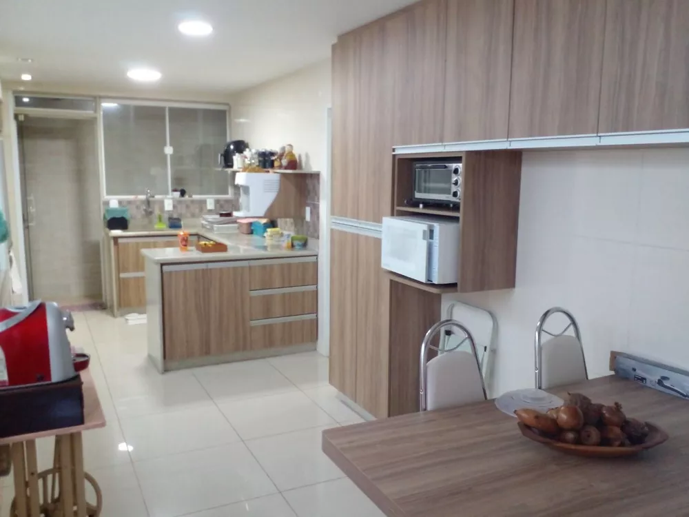 Casa, 4 quartos, 190 m² - Foto 8