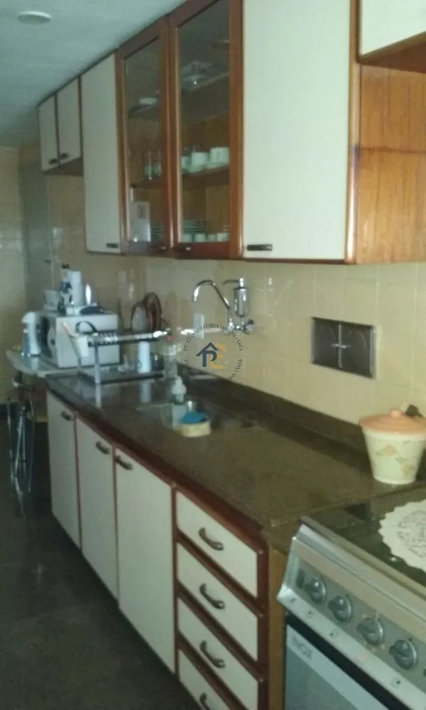 Apartamento à venda com 2 quartos, 76m² - Foto 14