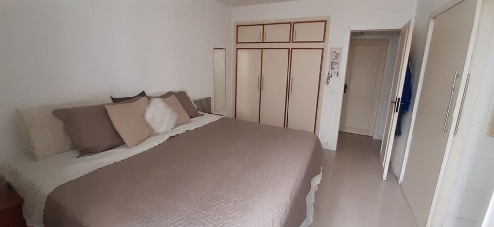 Apartamento à venda com 3 quartos, 110m² - Foto 3