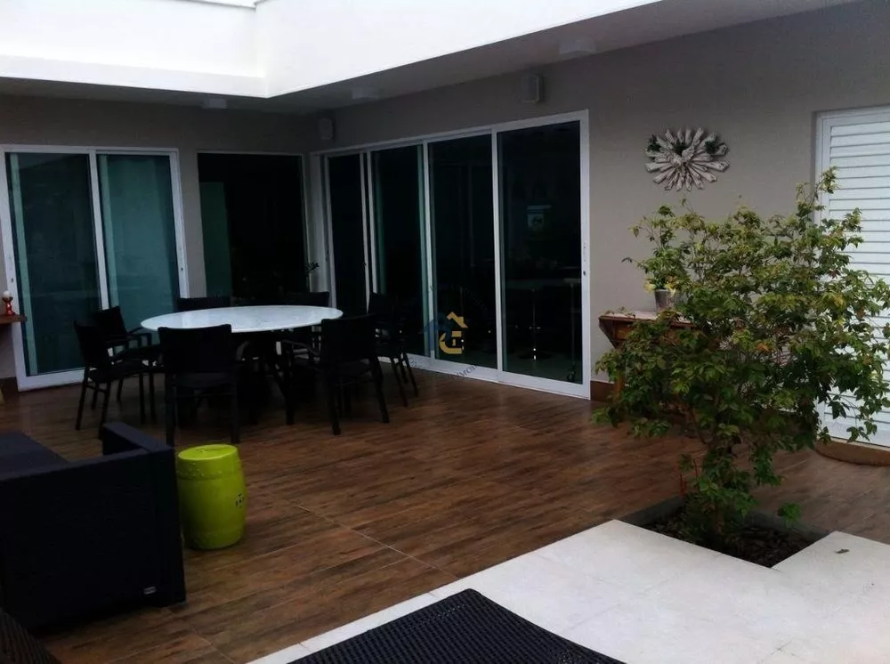 Casa, 4 quartos, 351 m² - Foto 14