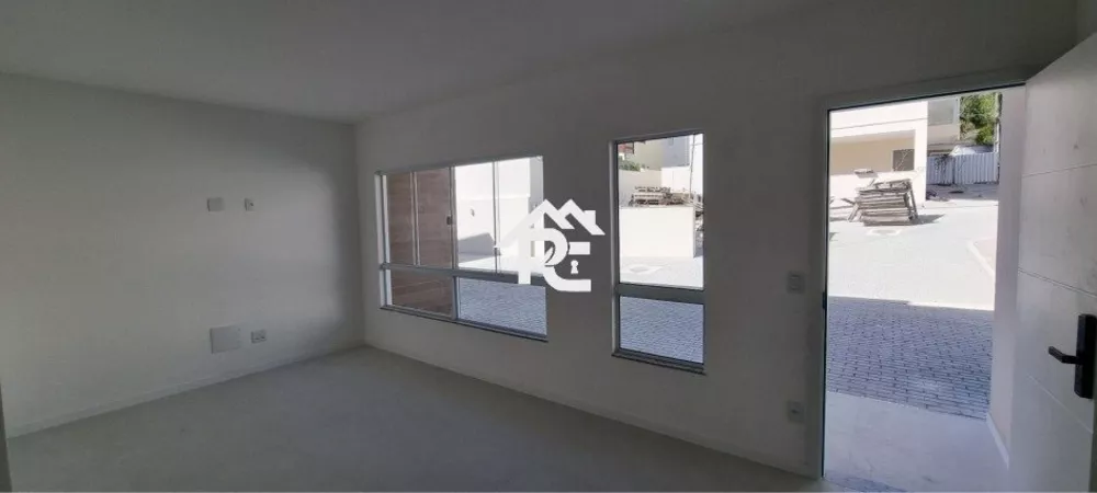 Casa de Condomínio à venda com 3 quartos, 108m² - Foto 3