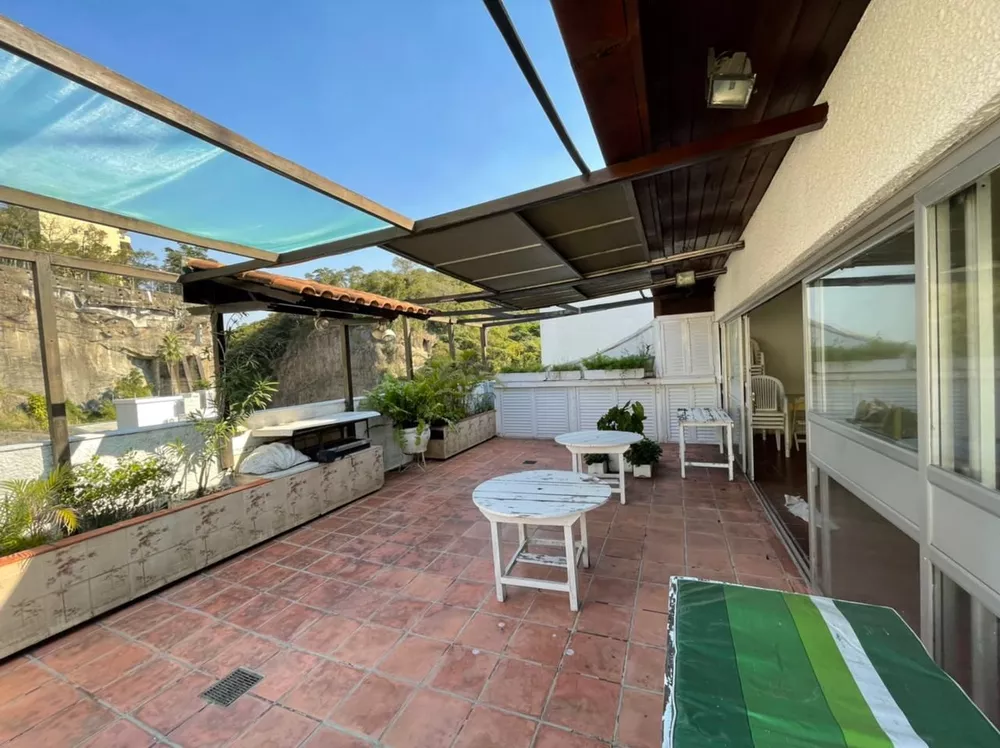 Cobertura, 3 quartos, 252 m² - Foto 4
