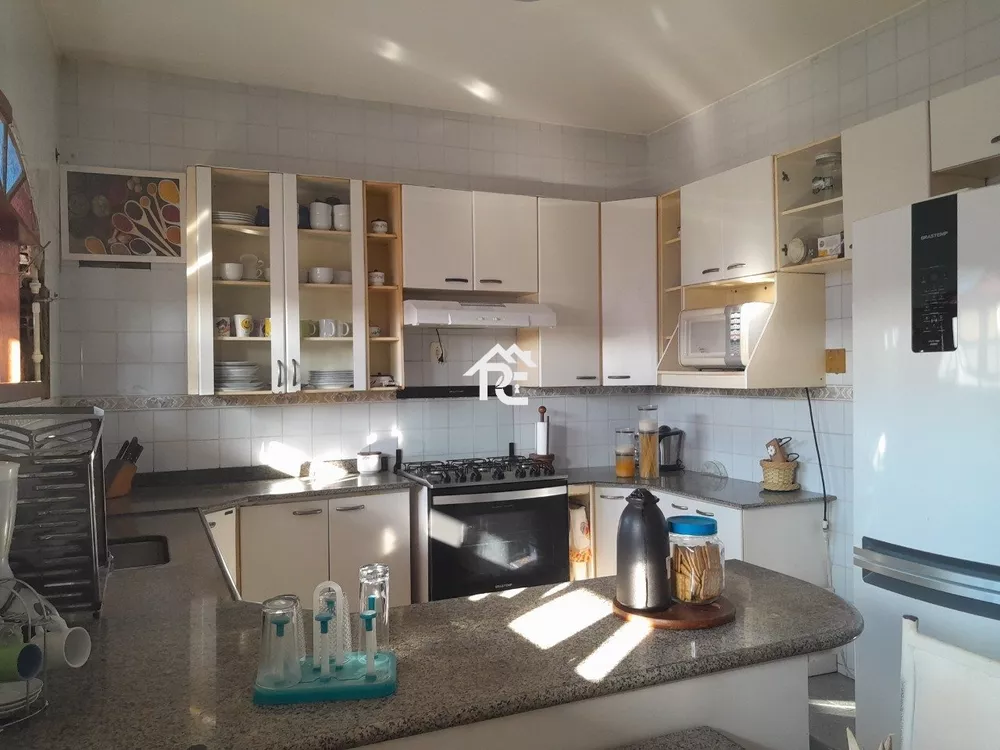 Casa, 4 quartos, 274 m² - Foto 29