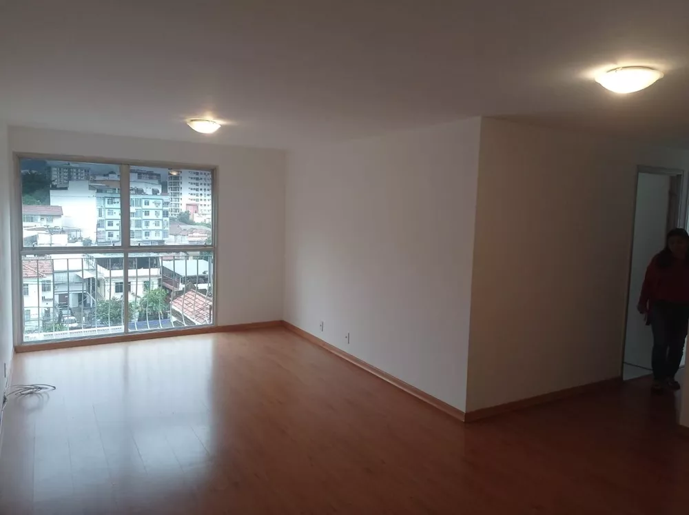 Apartamento à venda com 3 quartos, 77 - Foto 1