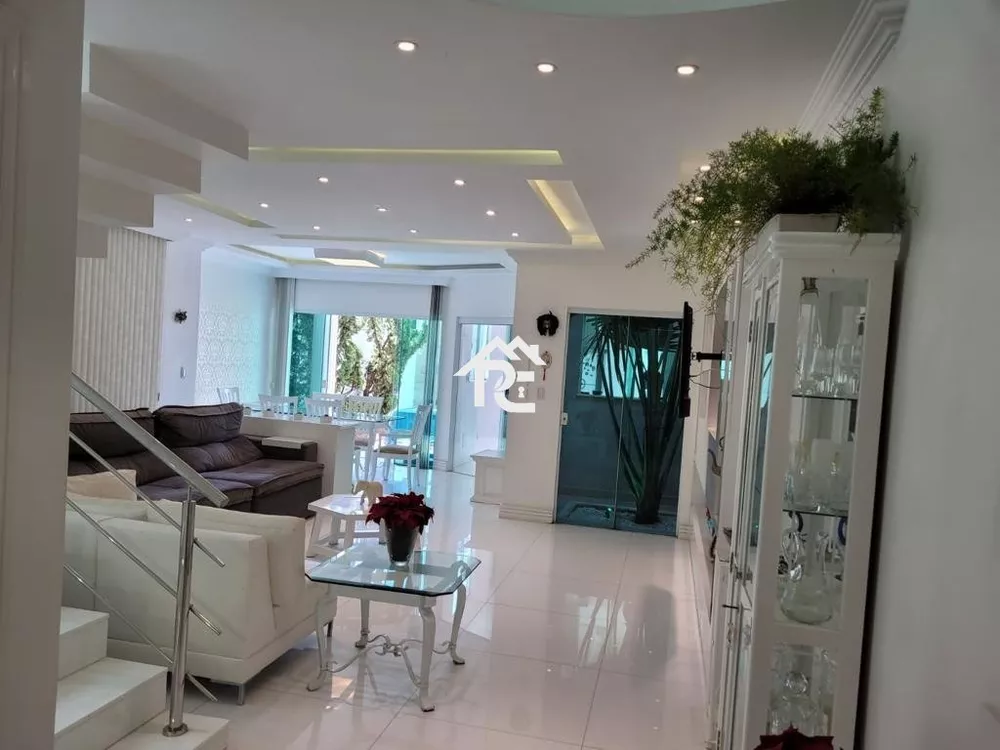 Casa, 4 quartos, 257 m² - Foto 22