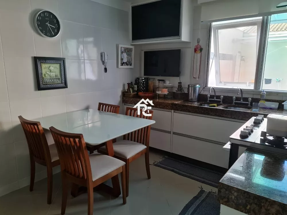 Casa, 3 quartos, 210 m² - Foto 18