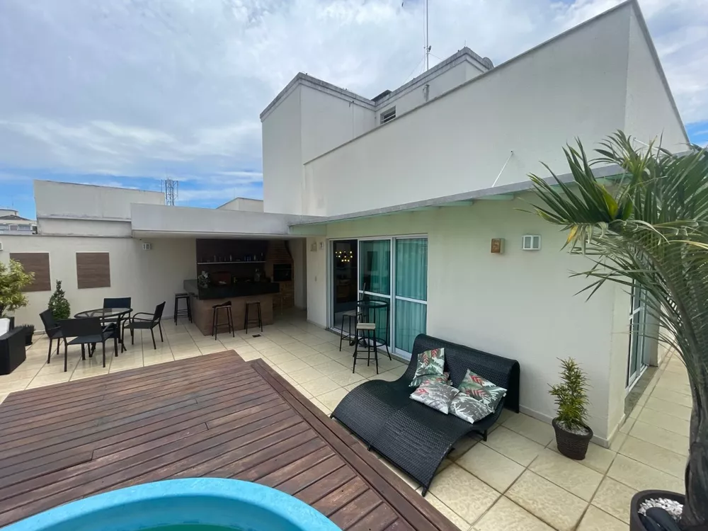 Cobertura, 3 quartos, 216 m² - Foto 3