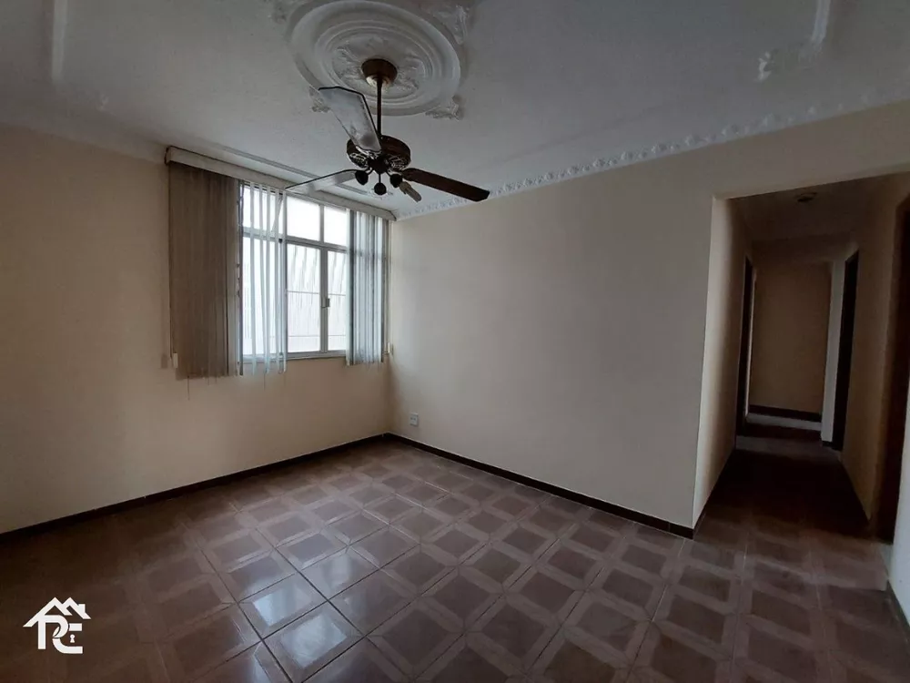 Apartamento à venda com 2 quartos, 72m² - Foto 3