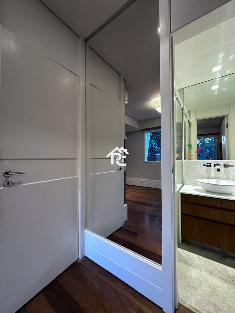 Apartamento, 3 quartos, 259 m² - Foto 9