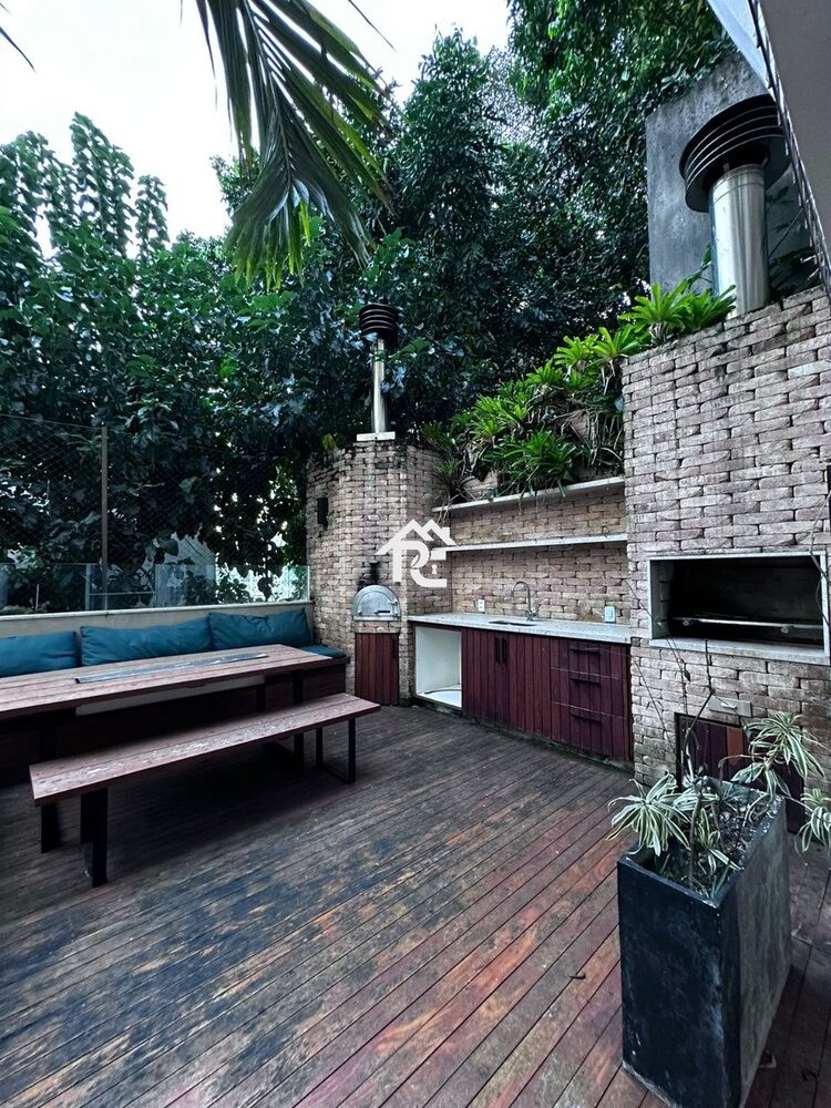 Apartamento, 3 quartos, 259 m² - Foto 3