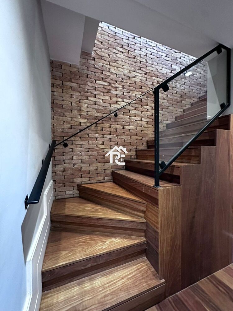 Apartamento, 3 quartos, 259 m² - Foto 2
