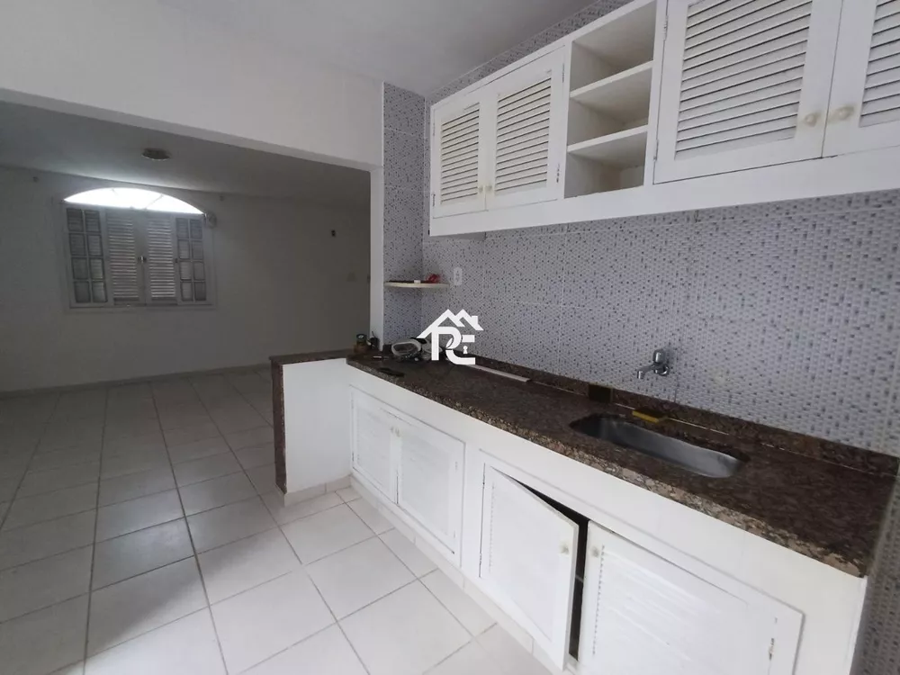 Casa, 4 quartos, 240 m² - Foto 31